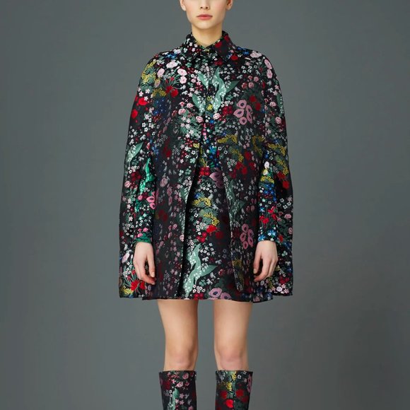 Valentino Runway pre-fall 2015 Silk Floral Mini Skirt | Size 2 - Picture 2 of 8